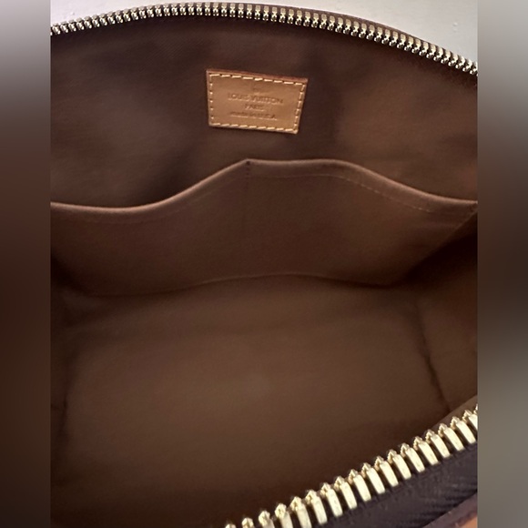 Louis Vuitton Tivoli PM Monogram EUC - Picture 14 of 15